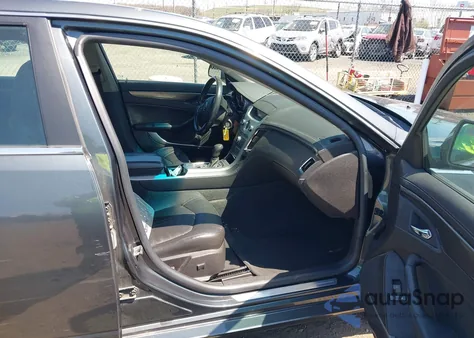 2009 Cadillac Cts Standard z USA, uszkodzony, nr VIN 1G6DG577790161944